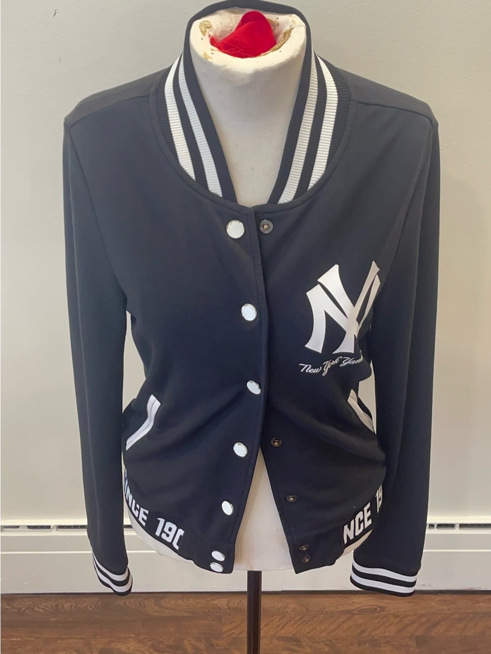 MLB black and White Varsity Button-Up Jacket - New York Yankees - Picture 3 of 12